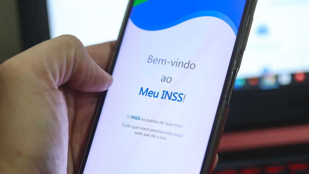 Conheça os tipos e como solicitar a aposentadoria online pelo Meu INSS