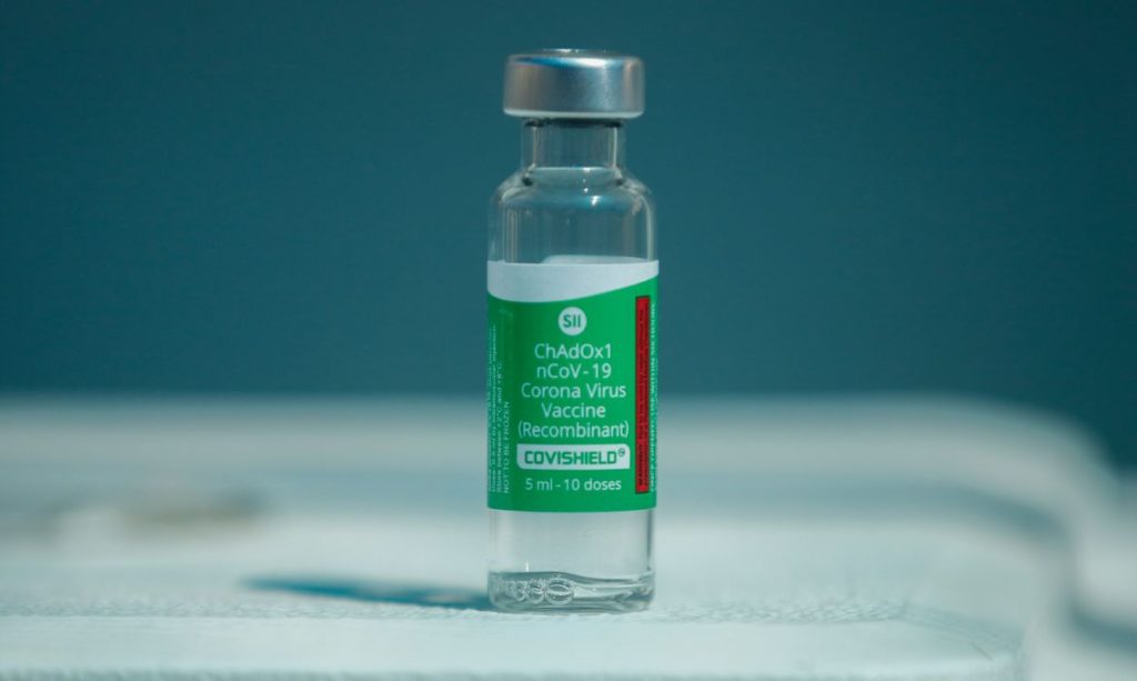 governo-pede-a-astrazeneca-rapidez-na-remessa-de-vacinas