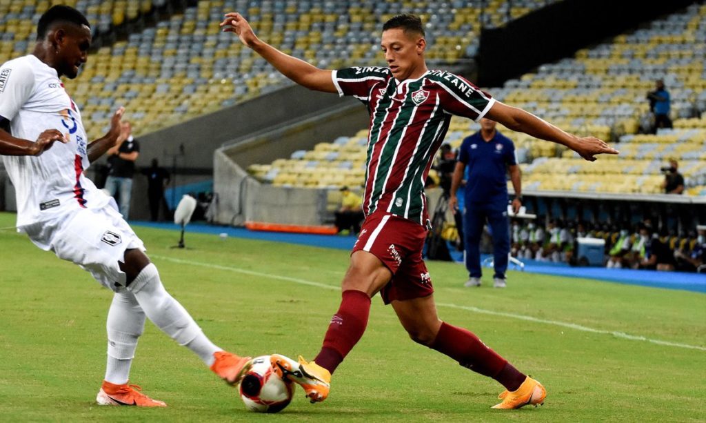 fluminense-estreia-com-derrota-no-campeonato-carioca