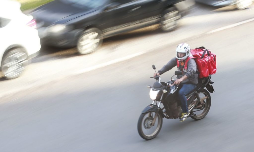 mortes-de-motociclistas-no-transito-de-sp-tem-alta-de-18%-em-fevereiro