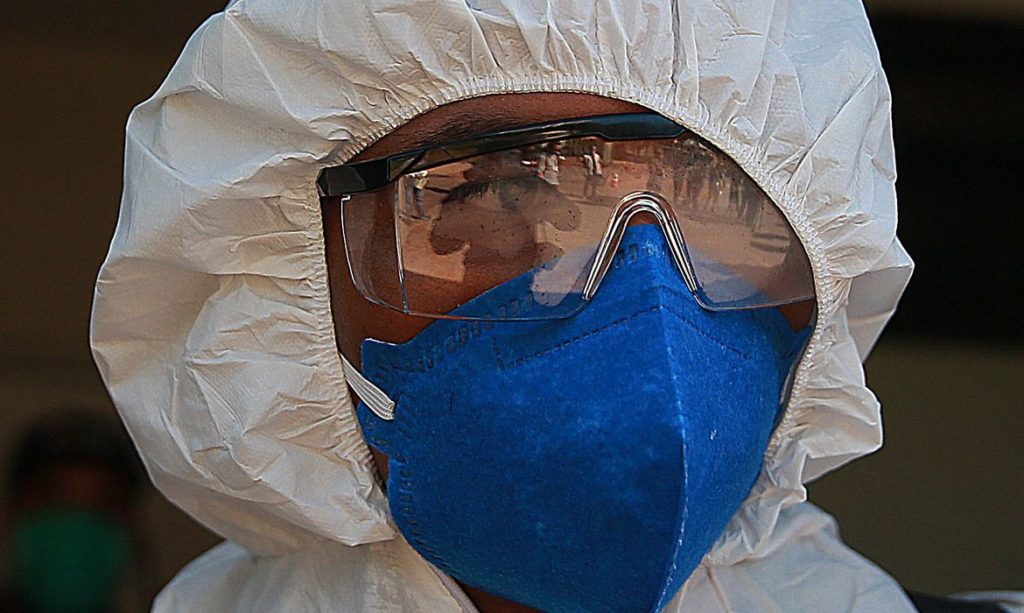 pandemia-permanece-em-niveis-preocupantes,-alerta-fiocruz