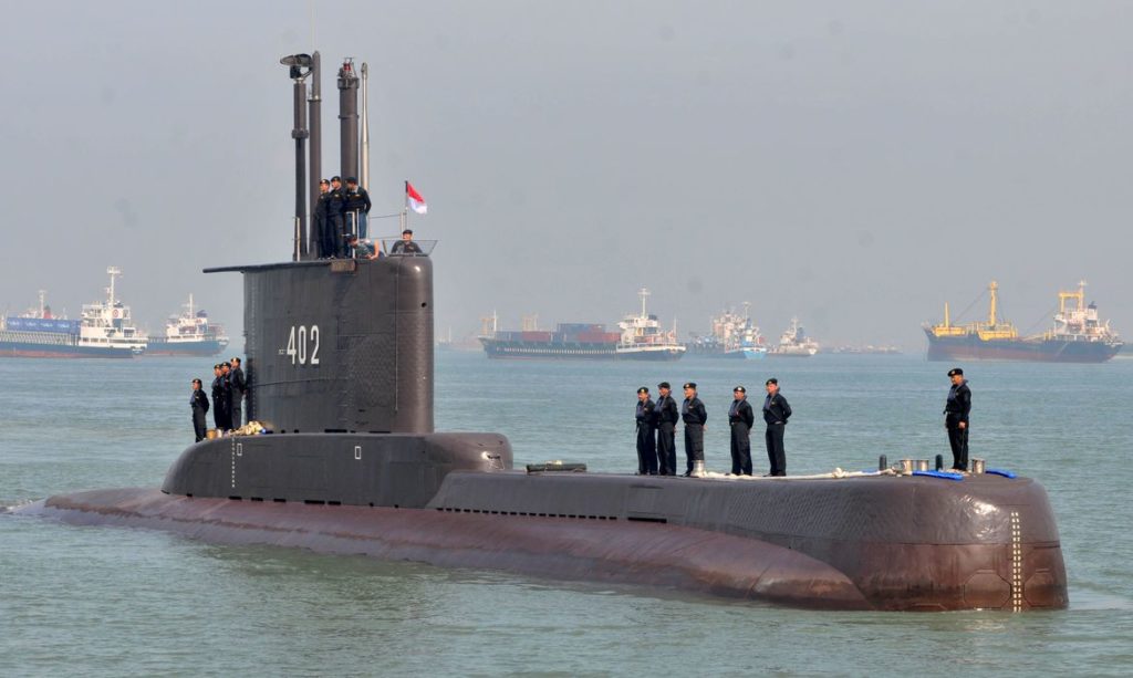 submarino-indonesio-que-estava-desaparecido-e-encontrado-aos-pedacos