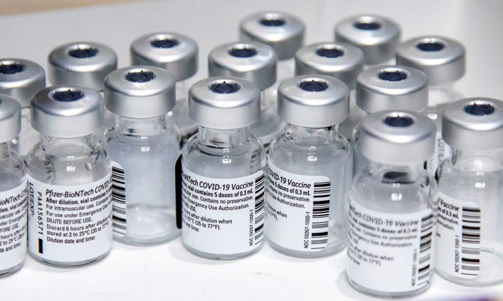 saude-distribui-1,12-milhao-de-vacinas-da-pfizer-a-partir-de-amanha