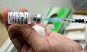 estudos-avaliam-vantagens-de-maior-intervalo-da-vacina-astrazeneca