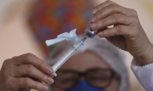 rio-de-janeiro-estende-ate-agosto-a-vacinacao-contra-gripe