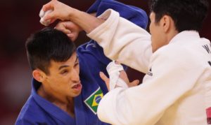 eric-takabatake-perde-para-sul-coreano-na-segunda-rodada-do-judo