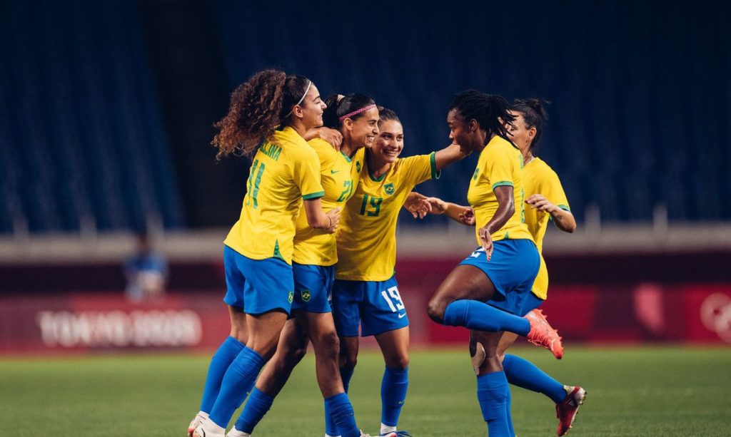 futebol-feminino:-brasil-decide-torneio-internacional-com-o-chile
