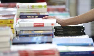 venda-de-livros-no-primeiro-semestre-aumenta-48,5%-em-relacao-a-2020