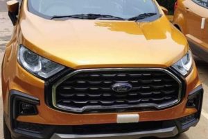 Atualização do Ford Ecosport aparece sem camuflagem