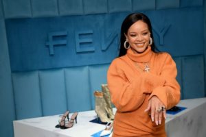 Rihanna entra na lista de bilionários da Forbes