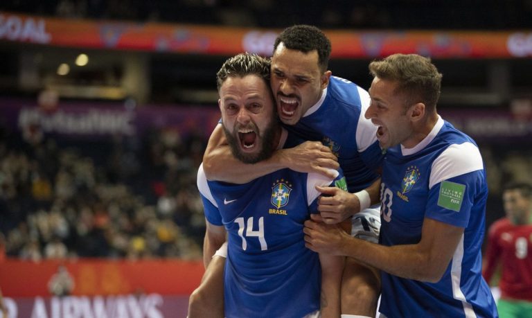 Brasil derrota o Marrocos e vai à semifinal da Copa do ...