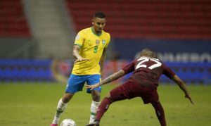 eliminatorias:-brasil-e-venezuela-fazem-duelo-de-opostos