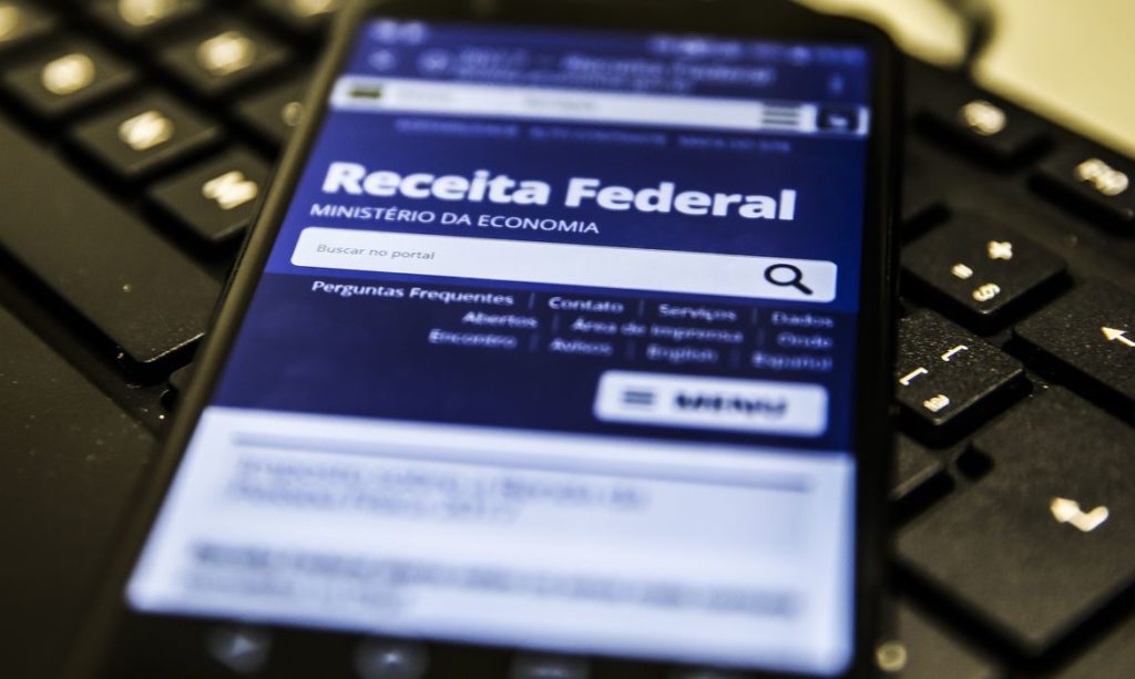 receita-federal-abre-hoje-consulta-a-lote-residual-de-imposto-de-renda