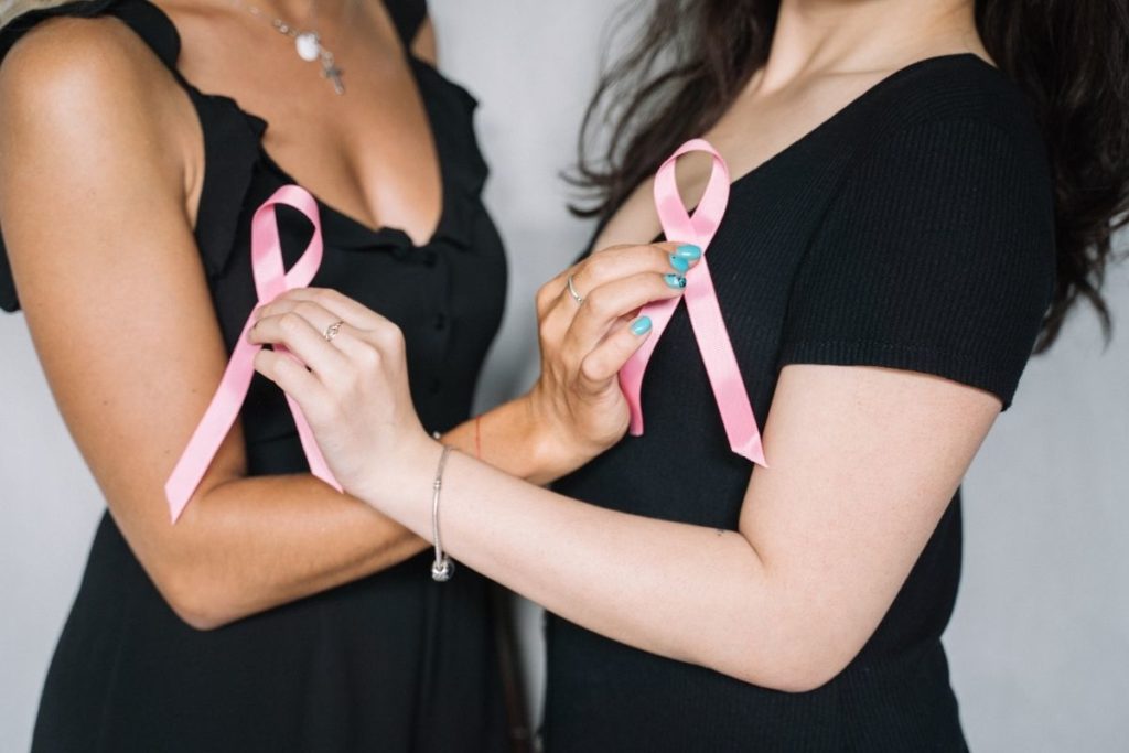 outubro-rosa-12-de-mortes-por-cancer-de-mama-podem-ser-evitadas-com-atividades-fisicas