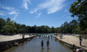 parque-nacional-de-brasilia-reabre-acesso-a-piscinas