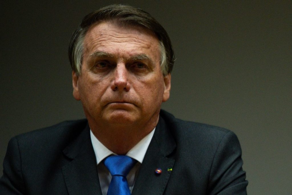 Bolsonaro indica ministro do TCU Raimundo Carreiro para embaixada de Portugal
