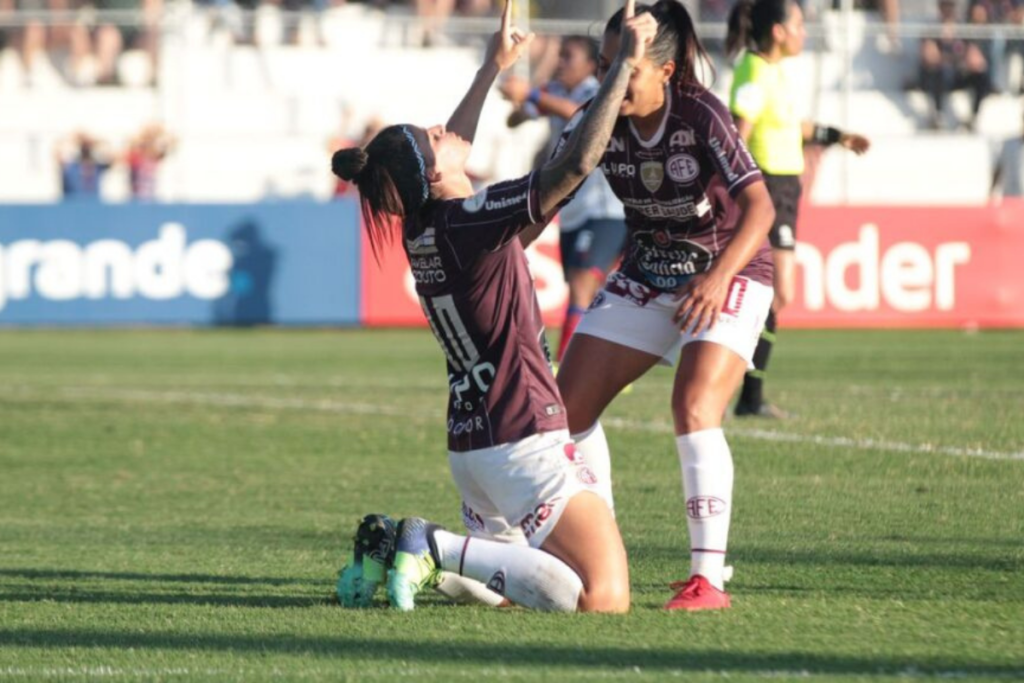 Libertadores Feminina Ferroviária bate paraguaias e vai à semifinal
