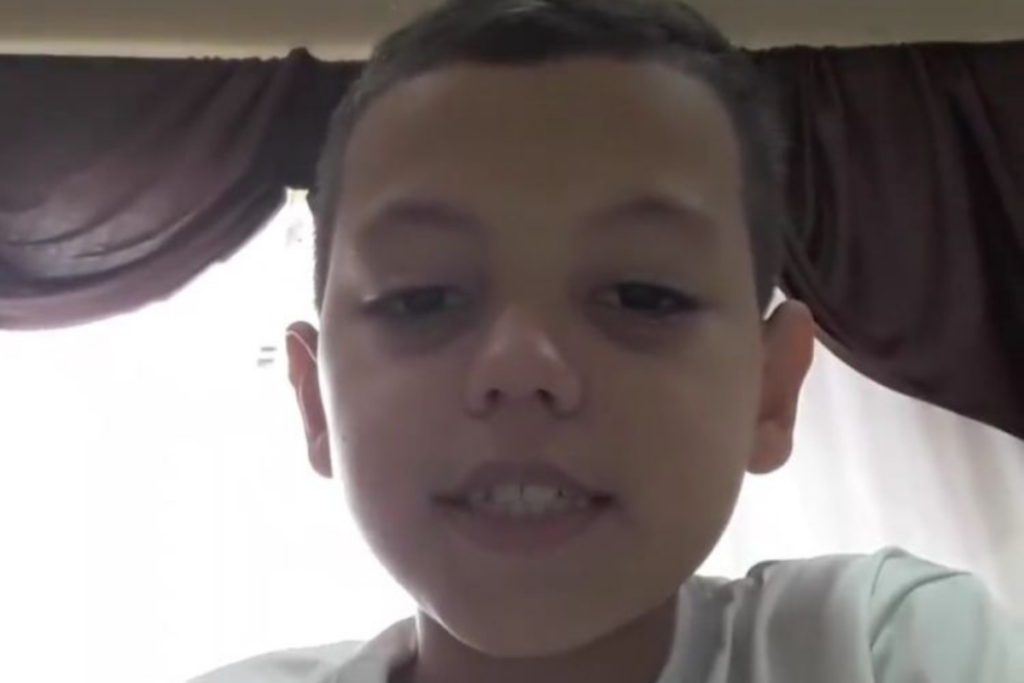 Menino de 9 anos é hostilizado na Vila Belmiro e ameaçado de morte