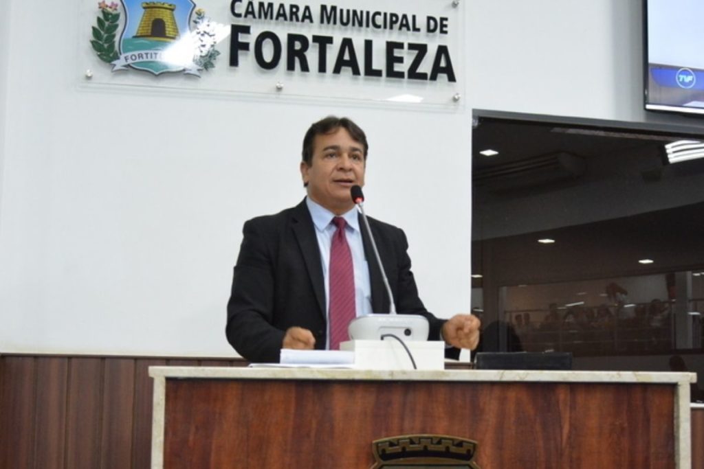 Ronivaldo Maia, vereador de Fortaleza, foi preso por tentativa de feminicídio