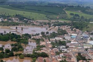 Chuvas: quase R$ 50 milhões serão liberados para reconstrução na BA