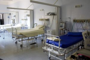 reino-unido-tem-10-pessoas-hospitalizadas-com-omicron
