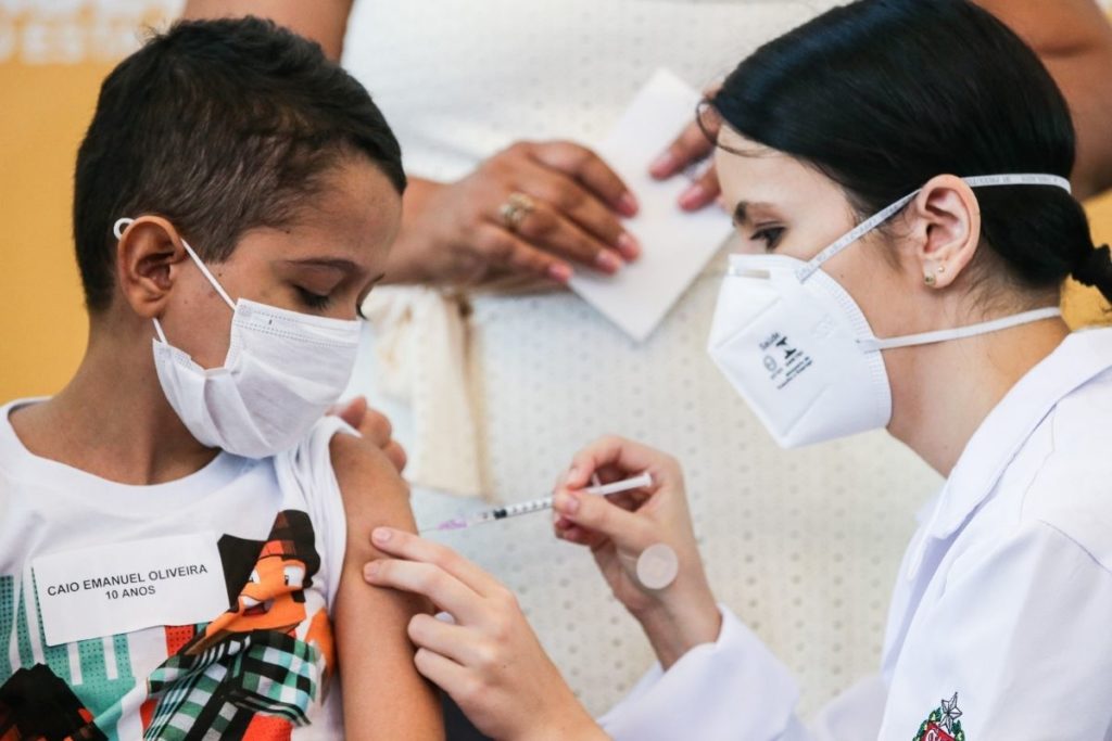 Vacinação de crianças continua nesta semana nas capitais