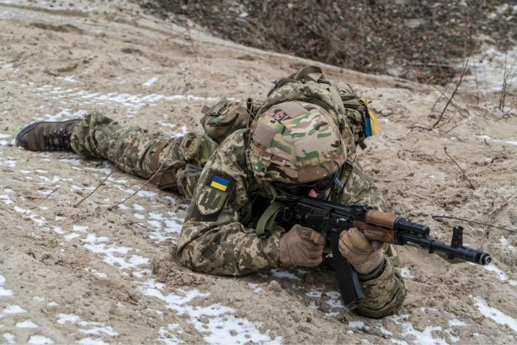 Ucrânia se prepara para possível ataque da Rússia