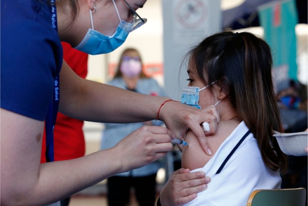 SP inicia vacinação de crianças com CoronaVac