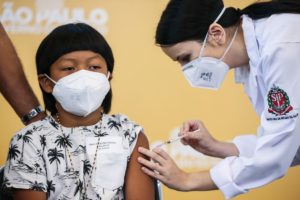 brasil-recebe-4-lote-de-vacinas-da-pfizer-para-criancas
