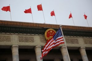 EUA acusa China de falha no cumprimento de seus compromissos comerciais com OMC