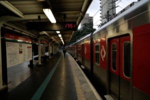 linha-8-de-trens-metropolitanos-de-sao-paulo-volta-a-apresentar-falha