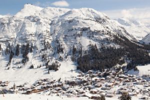 Avalanche na Áustria mata três e outro fica gravemente ferido