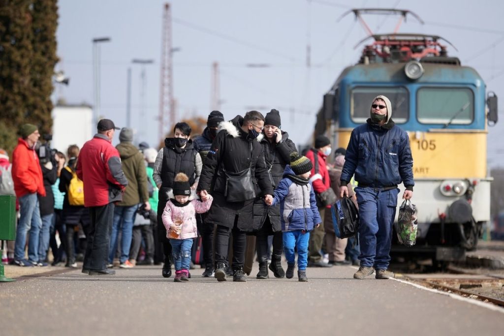 Entrada de refugiados da Ucrânia é autorizado por pelo menos 33 países