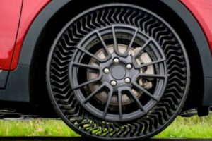 Michelin apresenta seu pneu sem ar e já tem carro para sua estreia