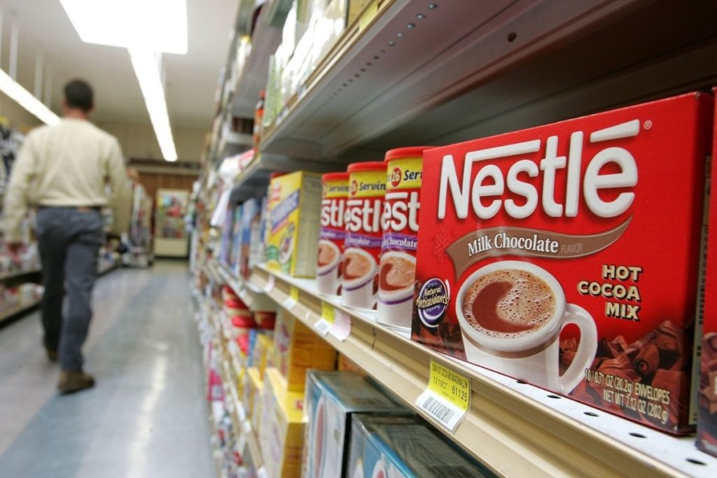 Nestlé irá suspender oferta de parte dos produtos na Rússia