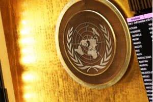 ONU aprova comissão para investigar violações na Ucrânia