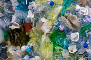onu-aprova-primeiro-acordo-global-para-combate-ao-plastico