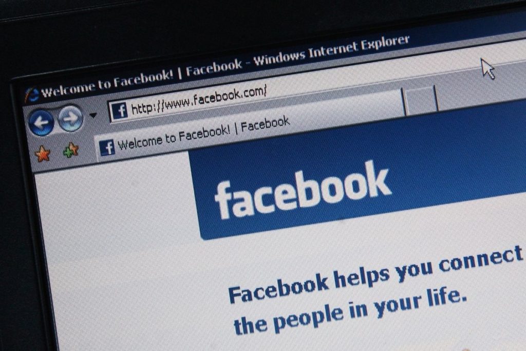 Rússia acusa Facebook de pedir assassinato de russos