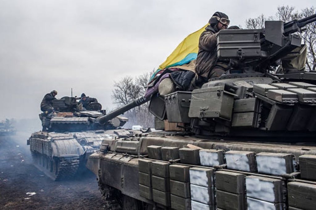 ucranianos-duvidam-de-promessa-russa-e-relatam-ataques