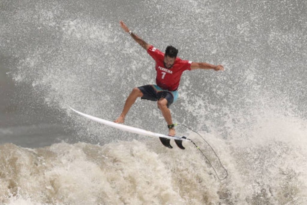 brasil-estreia-com-oito-surfistas-na-etapa-masculina-de-margaret-river
