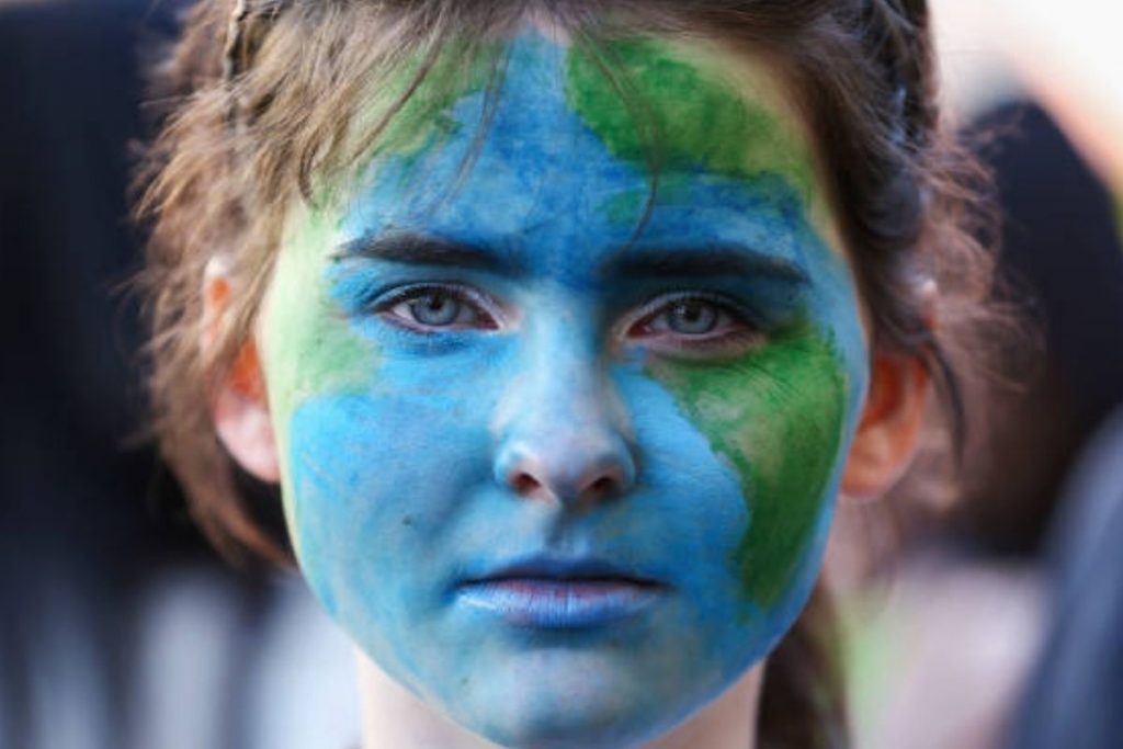 Meninas são mais afetadas por mudanças climáticas