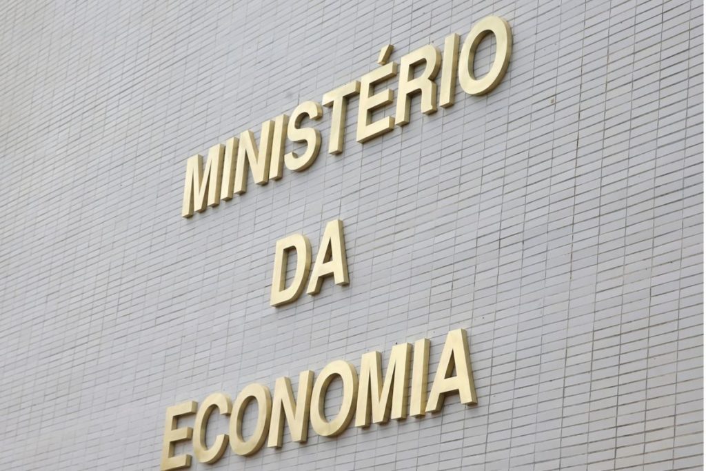 ministerio-da-economia-lanca-portal-unico-sobre-investimentos