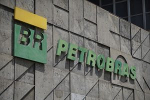 Petrobras anuncia redução no preço do gás de cozinha