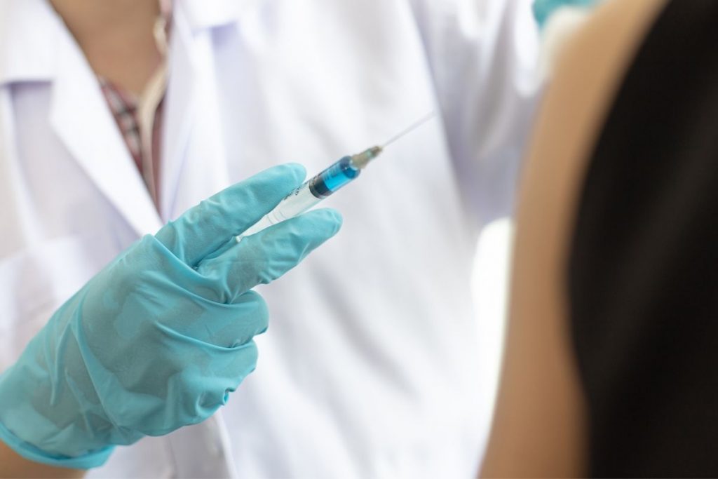Vacinação contra a gripe começa nesta terça-feira no DF