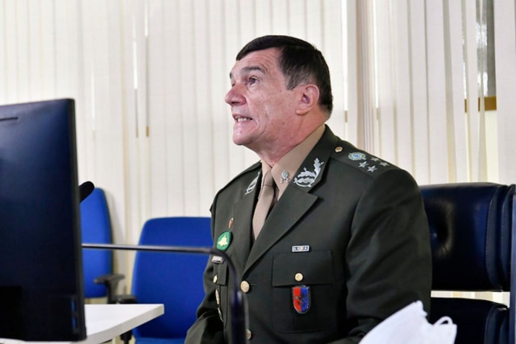 ministro-da-defesa-pede-que-tse-divulgue-duvidas-de-militares-sobre-eleicoes