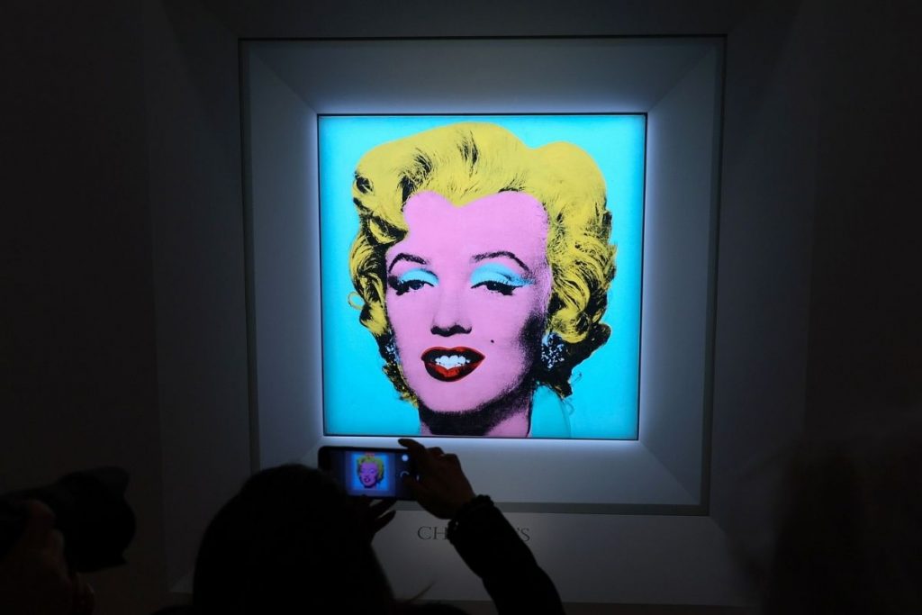 Quadro de Marilyn Monroe é leiloado por quase R$ 1 bilhão
