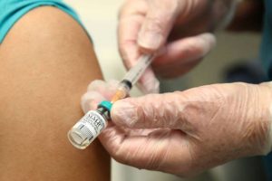 rio-de-janeiro-vacina-grupos-prioritarios-de-30-a-39-anos-contra-gripe