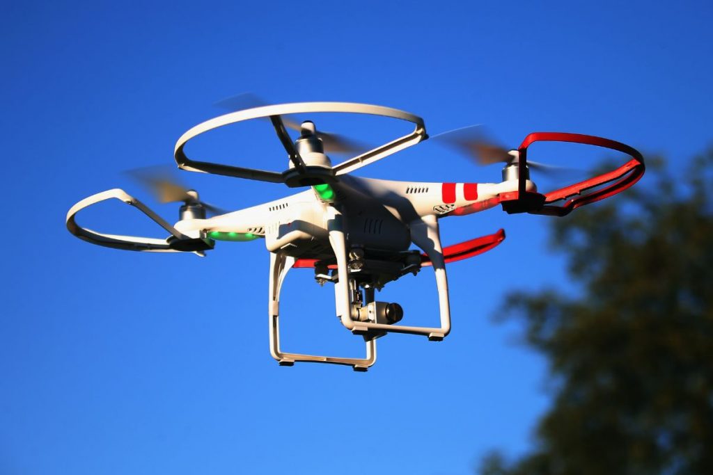 Amazon estreará suas entregas com drones na Califórnia