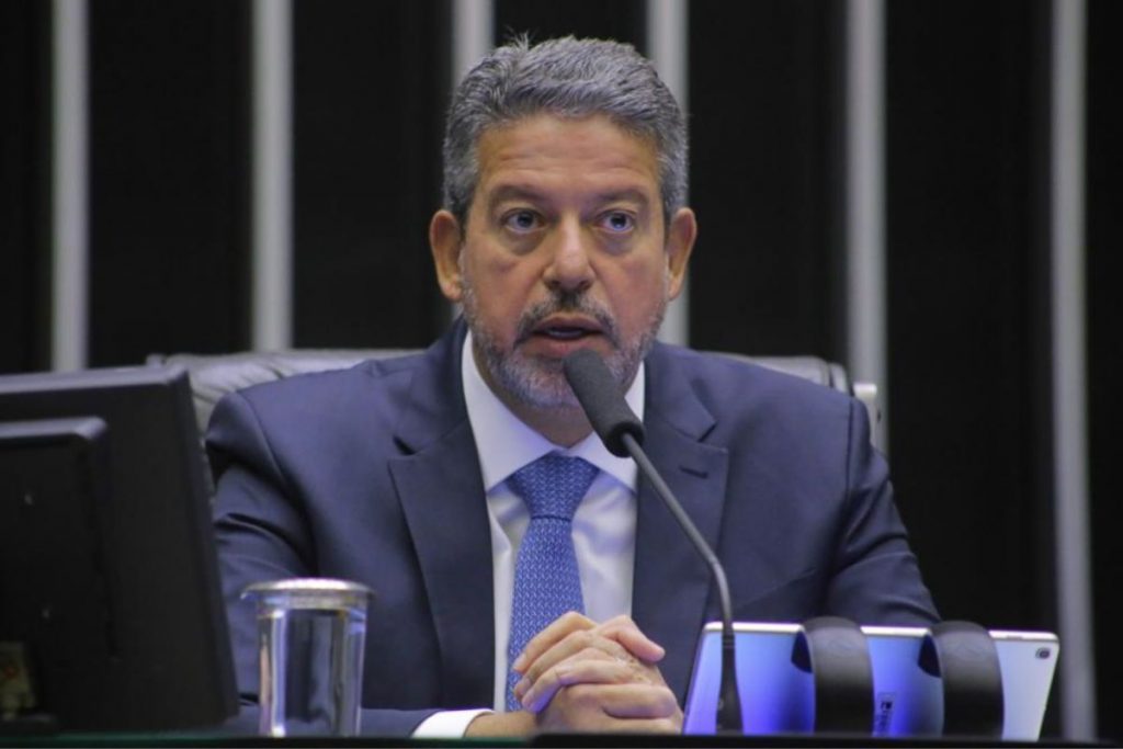 Arthur Lira critica decisão da Petrobras