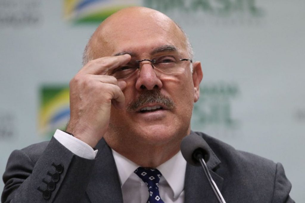 Justiça nega pedido da defesa e Milton Ribeiro será transferido para Brasília